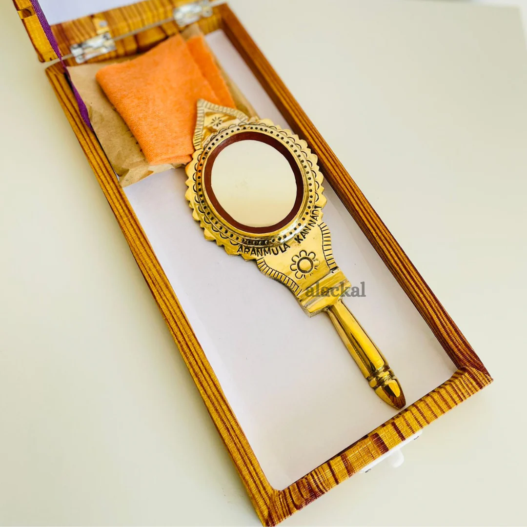 ARANMULA KANNADI ( METAL MIRROR ) | VALKANNADI FOR VISHUKANI - Image 3