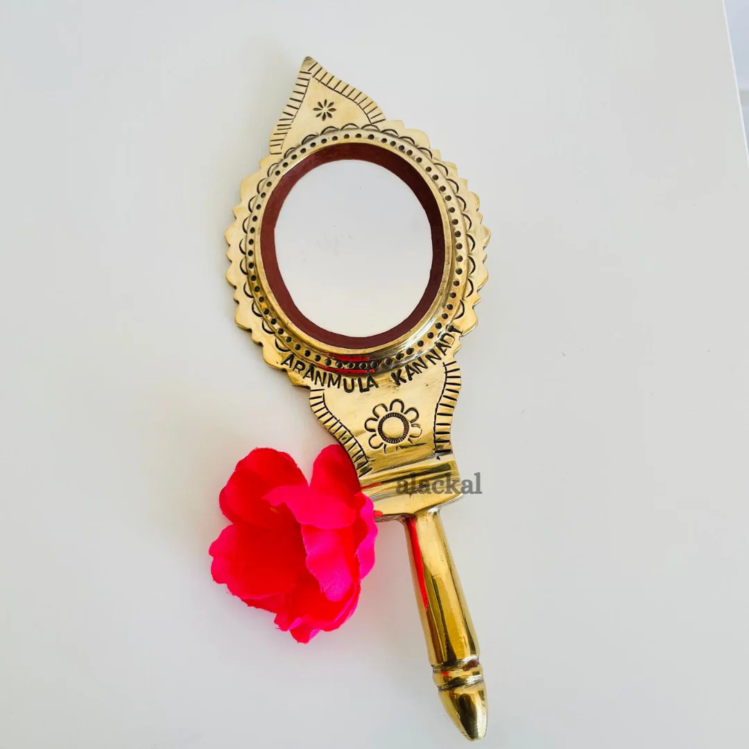 ARANMULA KANNADI ( METAL MIRROR ) | VALKANNADI FOR VISHUKANI - Image 8
