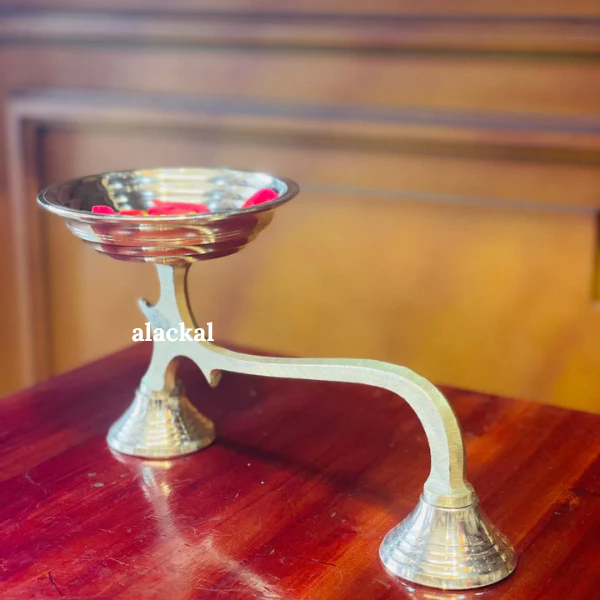 HANDMADE BRONZE CAMPHOR HOLDER WITH LONG HANDLE FOR DEEPARADHANA | TEMPLE ARATI - Image 6